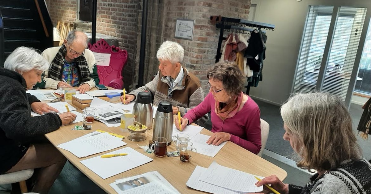 Brieven schrijven voor vrijheid in de bieb in Zutphen