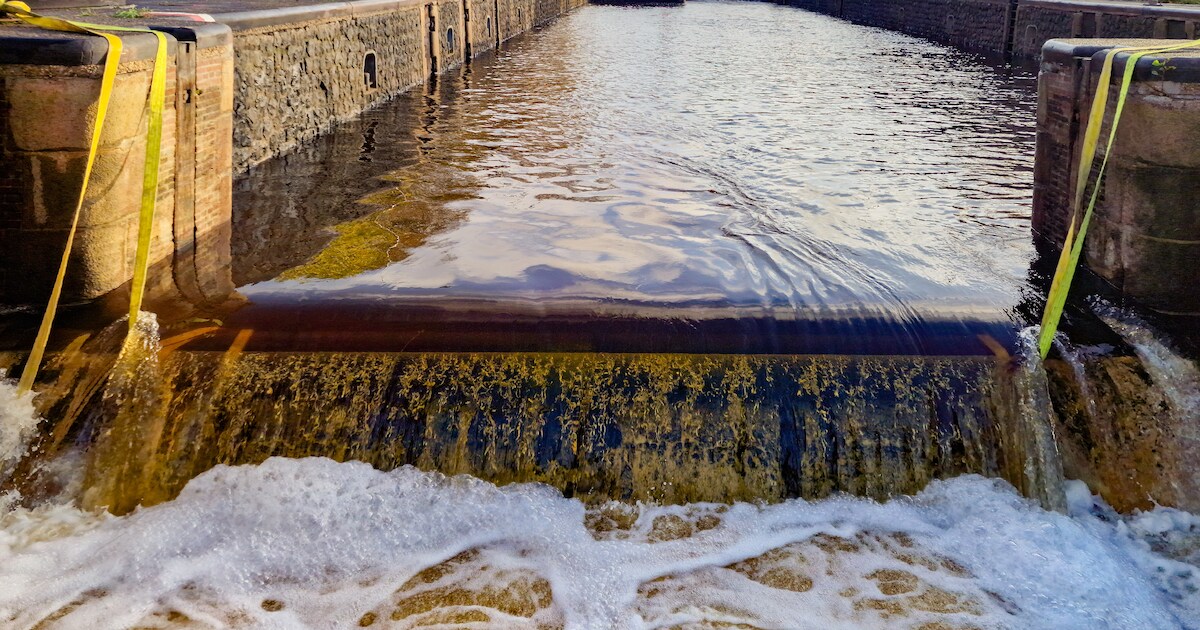 Sluis bij Haghorst gestremd, komst Sinterklaas via het kanaal is nog onzeker