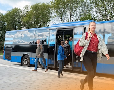 Chauffeur verliest na 24 jaar zijn baan, omdat hij weigert in een ‘waardeloze’ waterstofbus te rijden
