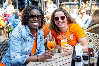 Weergoden zijn ons slecht gezind: de hele week zonnig, behalve op Koningsdag