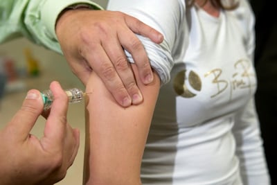 Vanaf volgend jaar nieuw vaccin tegen HPV: ‘Beschermt tegen negen verschillende typen’