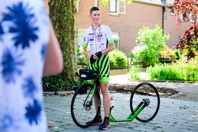 Van Spaanse bergen naar Woudenberg: Jelco stepte 2300 km in 23 dagen naar huis
