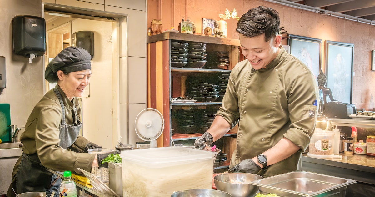 Thais restaurant én kunstgalerie Same Same prikkelt je zintuigen, maar mist wat sprankeling