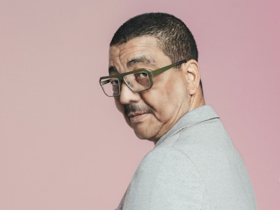 Jörgen Raymann gaat samen met andere comedians satirische show maken voor Omroep Zwart