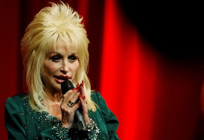 Dolly Parton vertelde één anekdote steeds met plezier: ‘Ik ben er schatrijk van geworden’