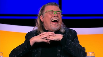 René Karst erfde tienduizend teddyberen van vader: ‘Een schuur vol’