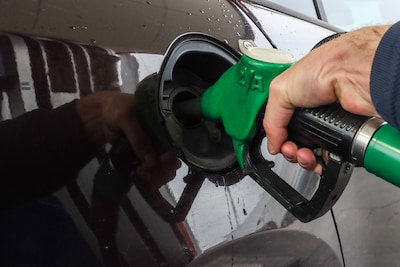 Brandstofprijzen naar hoogste niveau sinds eind 2023, prijsstijging aan de pomp verwacht