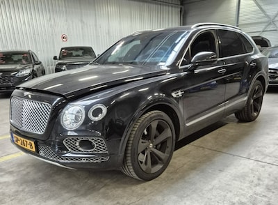 Peperdure Bentley van Ali B gaat onder de hamer in opdracht van de overheid