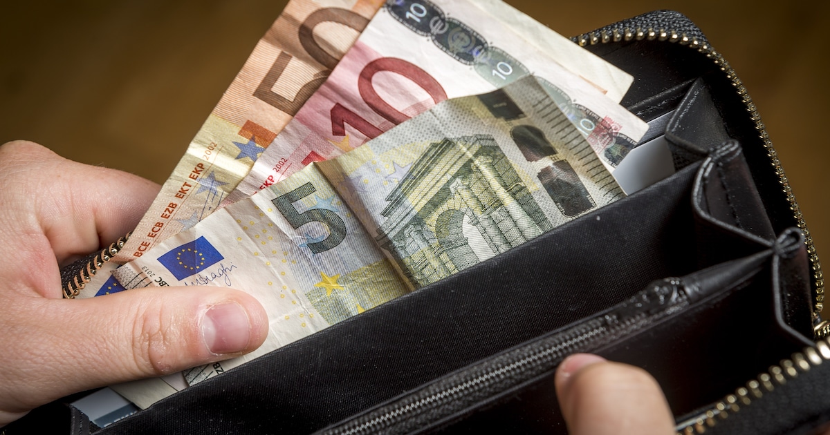 Banken adviseren iedereen contant geld in huis te hebben, verzekeraars ...