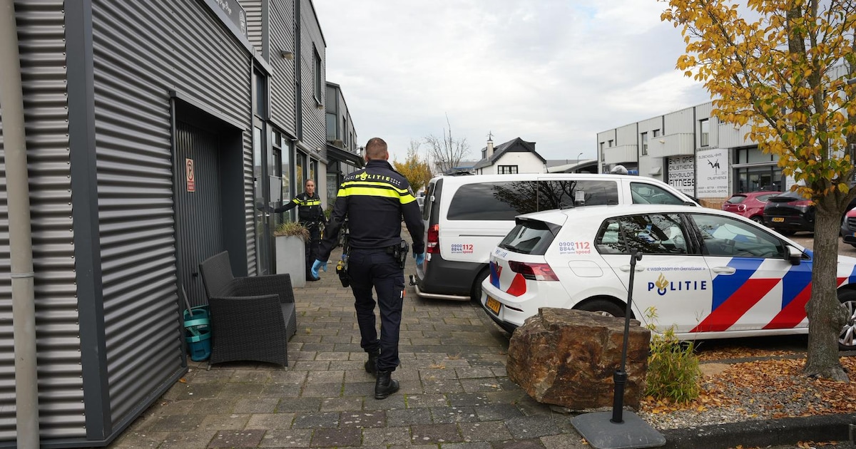 Burgemeester Geurts sluit voor drie maanden pand aan de Zuidwenk waar wietkwekerij werd opgerold