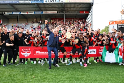 Schatrijke fan uit een familie met een smetje: dit is Lesley Bamberger, de nieuwe rvc-voorzitter van Ajax