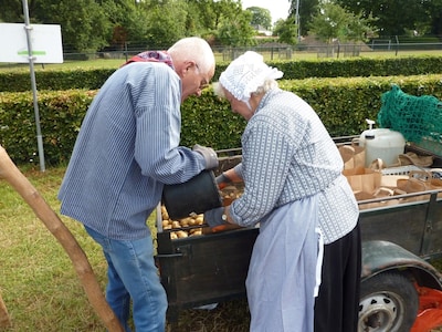 Trapakkers in Ede verkopen verse aardappels van historische akkers