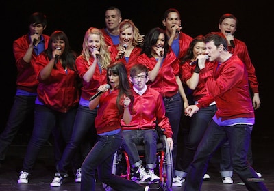Disney+ geeft ondanks ‘vloek van Glee’ groen licht voor doorstart van musicalserie