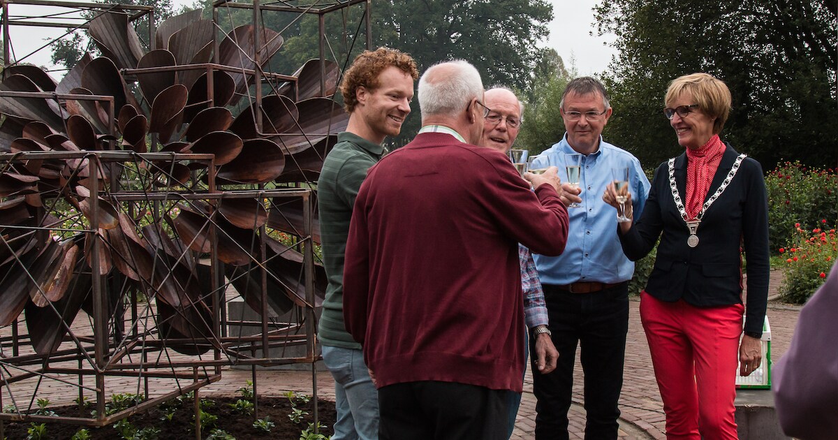 Nieuw kunstwerk in Lichtenvoorde: het corso is van iedereen! | Regio ...