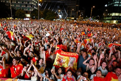 Spanje viert feest maar niet alle Spanjaarden voelen zich Spaans: ‘Het woord zorgt voor allergie’