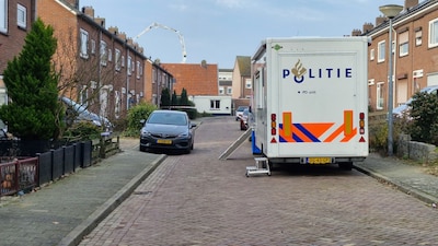 Onderzoek in woning ‘Pistolen Paultje’ weer gestart, buurtbewoners hoeven huis nog niet uit