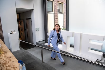 Burgemeester in haar eentje de baas, Kan dat zomaar?