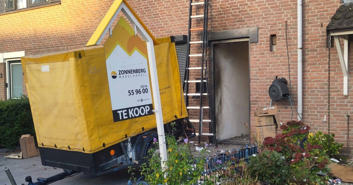 Woning in Veenendaal met spoed op slot na fikse explosie, ook cameratoezicht: ‘Willen rust blijvend 
