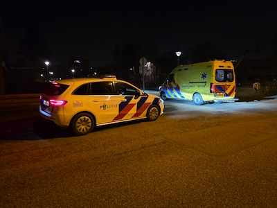 Opmerkelijk ongeval in Ede: brommerrijder onderuit door basketbal