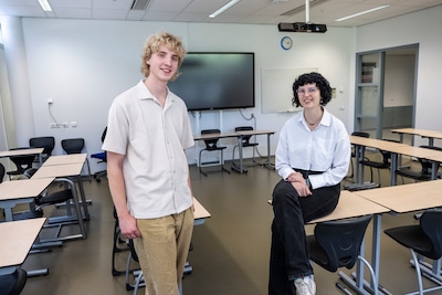 Kevin (24) en Brechje (23) zien dat studenten geen vragen du