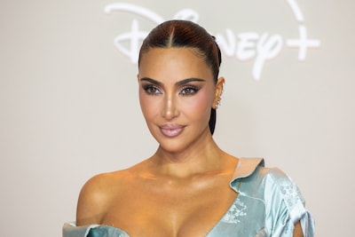Kim Kardashian noemt paragnosten die voorspelden dat ze rechtenexamen zou halen ‘pathologische leugenaars’