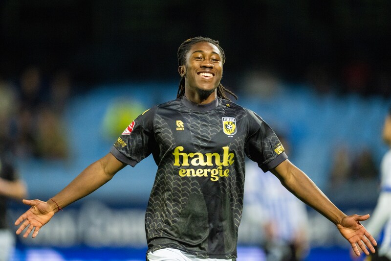 Lees terug | Vitesse uit de minpunten na grootste overwinning van het ...
