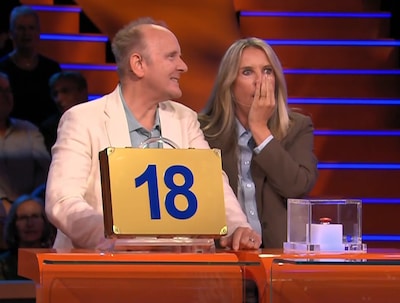 Linda de Mol wordt bloednerveus wanneer kalme finalist Ron uit Veenendaal doorgokt tot bijna 9 ton: ‘Ik ga krijsen’