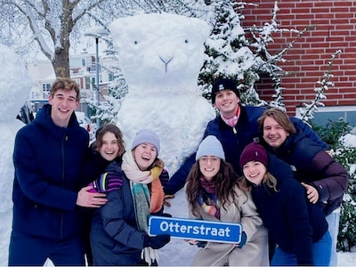 Eerste shuffleboard bar van Nederland in Utrecht, sneeuw, bekende Utrechters op tv en dit wil je ook