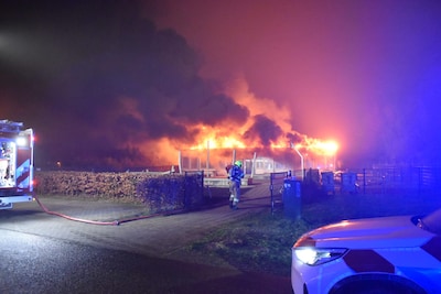 Politie vermoedt dat allesverwoestende brand bij school in Huissen is aangestoken: ‘Doen nog dagelij