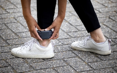 Inspectie: Gebruik van meer enkelbanden kan cellentekort in de gevangenis oplossen