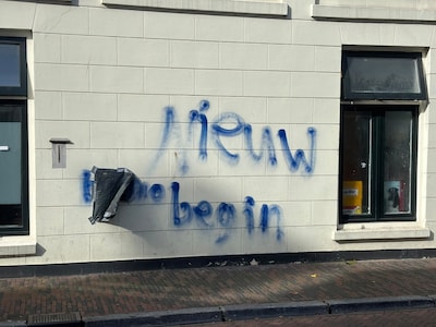 Poep, taart en eieren op de muur: meerdere studentenhuizen van het Utrechtsch Studenten Corps beklad
