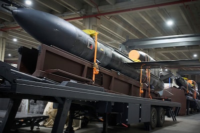 Eerste beelden van nieuwe Oekraïense kruisraket met bereik van 3000 kilometer