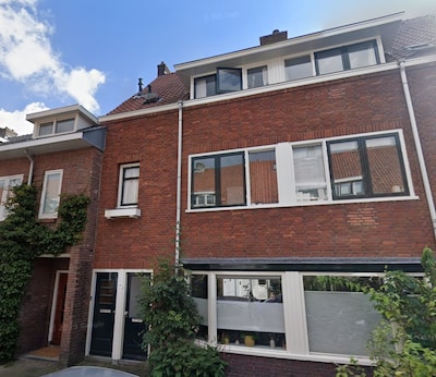 Opvallend aanbod op Funda: kamer (12m²) in Utrecht te koop voor een ton, maar er zit een addertje onder het gras