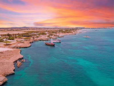 Man zwemt acht uur lang in Caribische Zee na incident met jetski