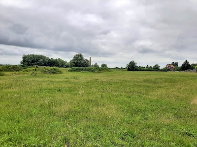 Twee grote bouwplannen moeten het naar woningen snakkende Elst weer lucht geven