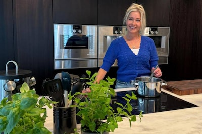 Mariska Bauer gaat koken in het theater: ‘De jongens vliegen uit, nu is het eindelijk mijn tijd’