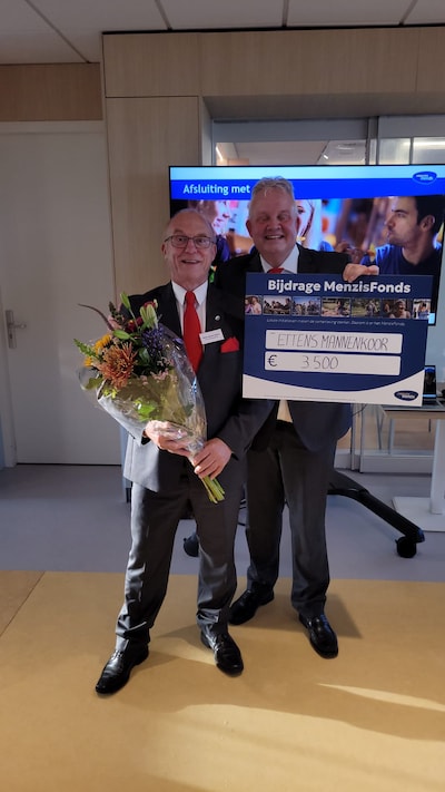 Financiële bijdrage voor dementieconcert Ettens Mannenkoor