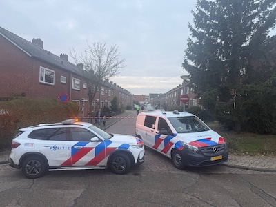 Woningen ontruimd na vondst wapens en mogelijk explosief materiaal in 's-Heerenberg