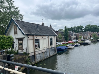 Iconisch brugwachtershuisje in Oud-Zuilen wordt gesloopt en exact hetzelfde teruggebouwd