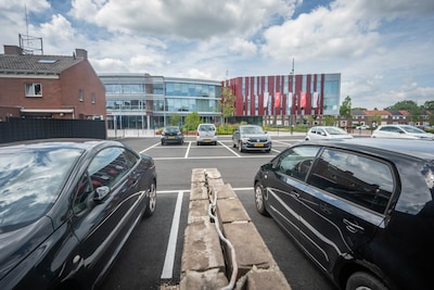 Nieuw parkeerterrein in Boxmeers centrum stilletjes geopend