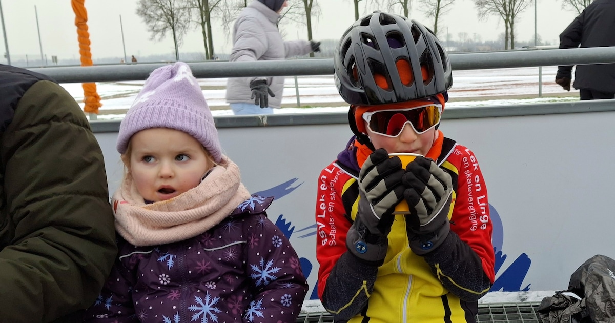 Culemborgse ijsbaan weer even open en jongste MEC-jubilaris ooit gehuldigd