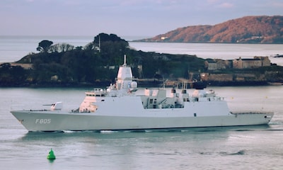 Kabinet zint op deelname militaire verdedigingsmissie rond Iran: Fransen vragen hulp, Nederlands fregat onderweg