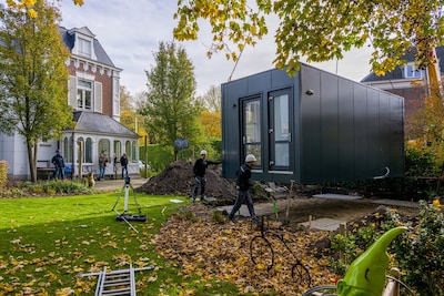 Extra woonunit geplaatst bij Thomashuis de Waal