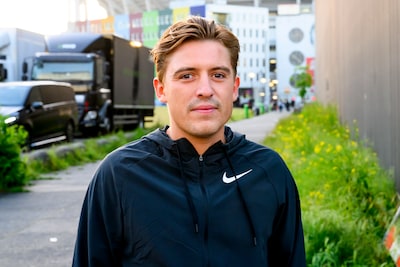 Lil Kleine komt met nieuwe realityserie: ‘Oude gewoontes dreigen toekomst opnieuw te ondermijnen’