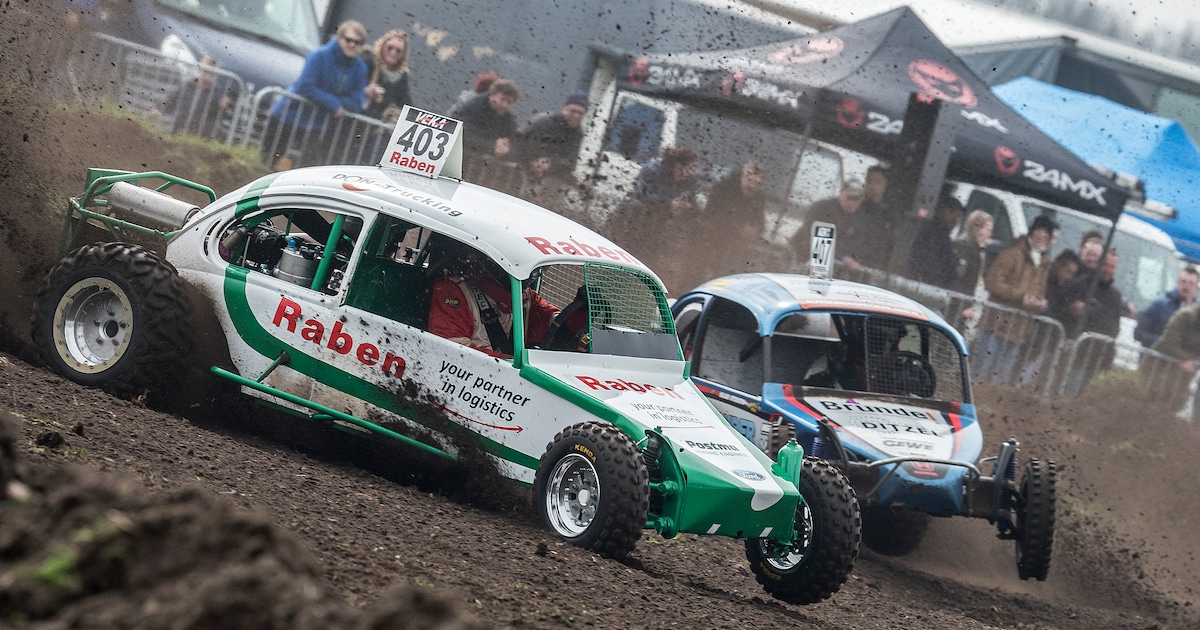 Hoe autocross in Meddo onderdeel werd van de voetbalclub | Regio | De ...