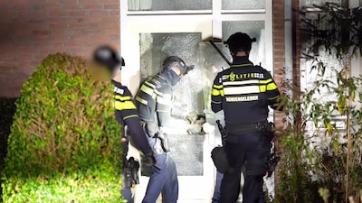 Vrouw verschijnt jaar lang niet op werk, politie valt haar woning binnen en treft haar aan