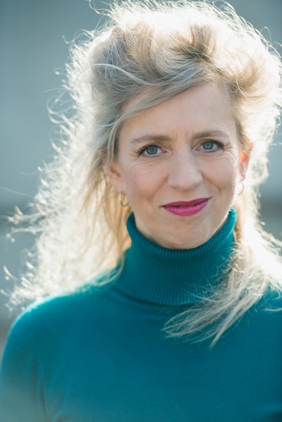Suzanna Jansen spreekt in Nijmegen over rusthuizen voor overspannen moeders