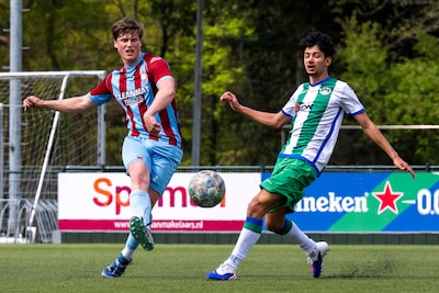 Verloren zoon is terug en OVC’85 wint twee keer op rij: ‘Piet-effect? Nee, het ligt niet aan mij’