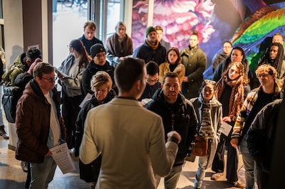 Woningzoekers in Arnhem leven in een ‘loterij’: ‘Een balkon? Daar durf ik niet eens om te vragen’