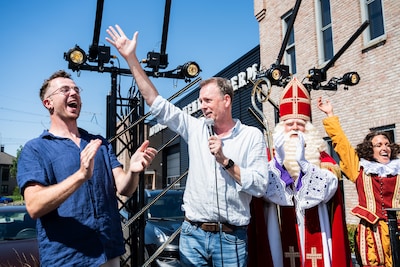 Sinterklaas redt opening in Dodewaard en Culemborgse ‘haaien’ in de prijzen